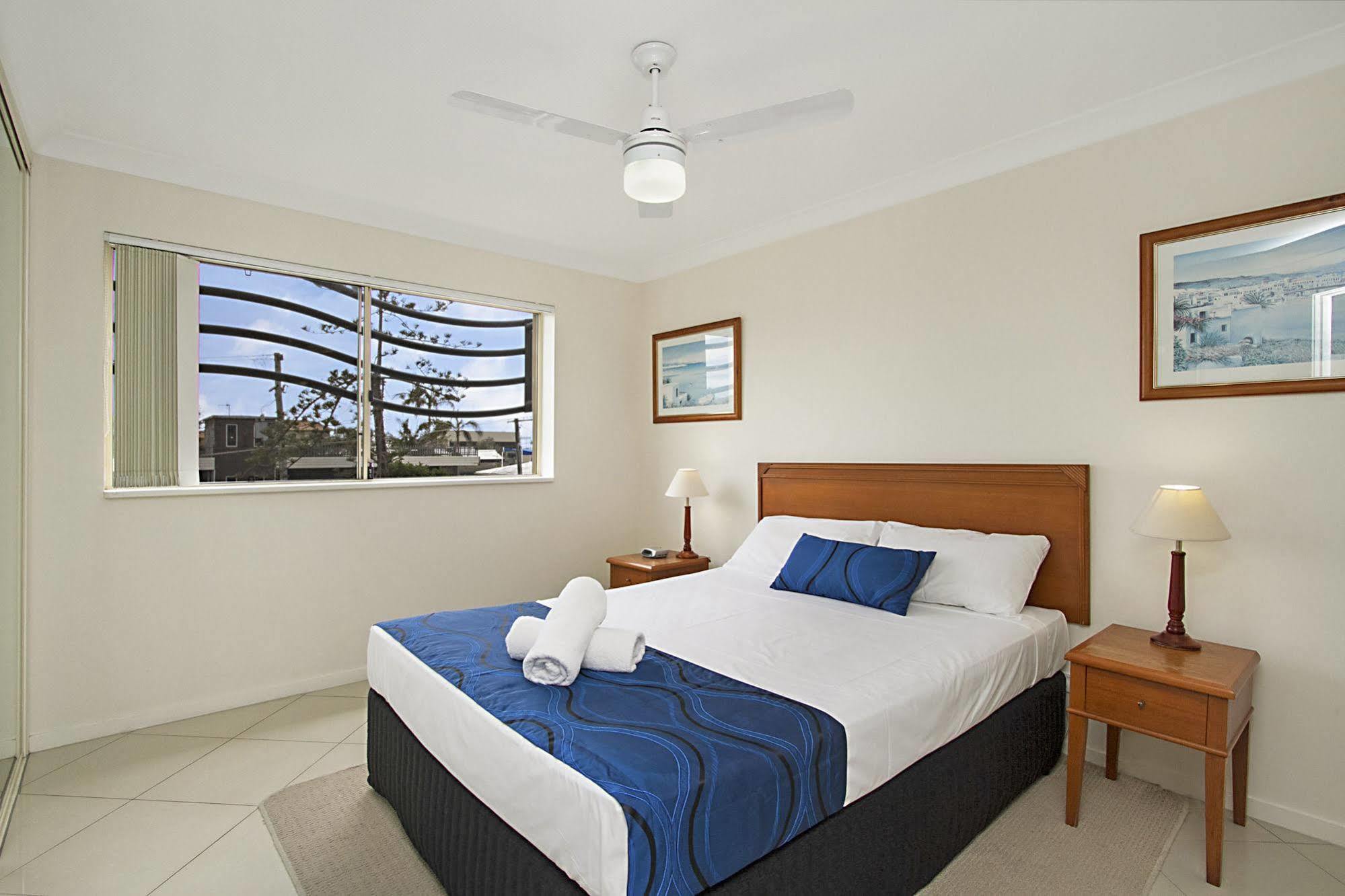 โกลเดน ริเวียรา บีช รีสอร์ต Hotel โกลด์โคสต์ ภายนอก รูปภาพ